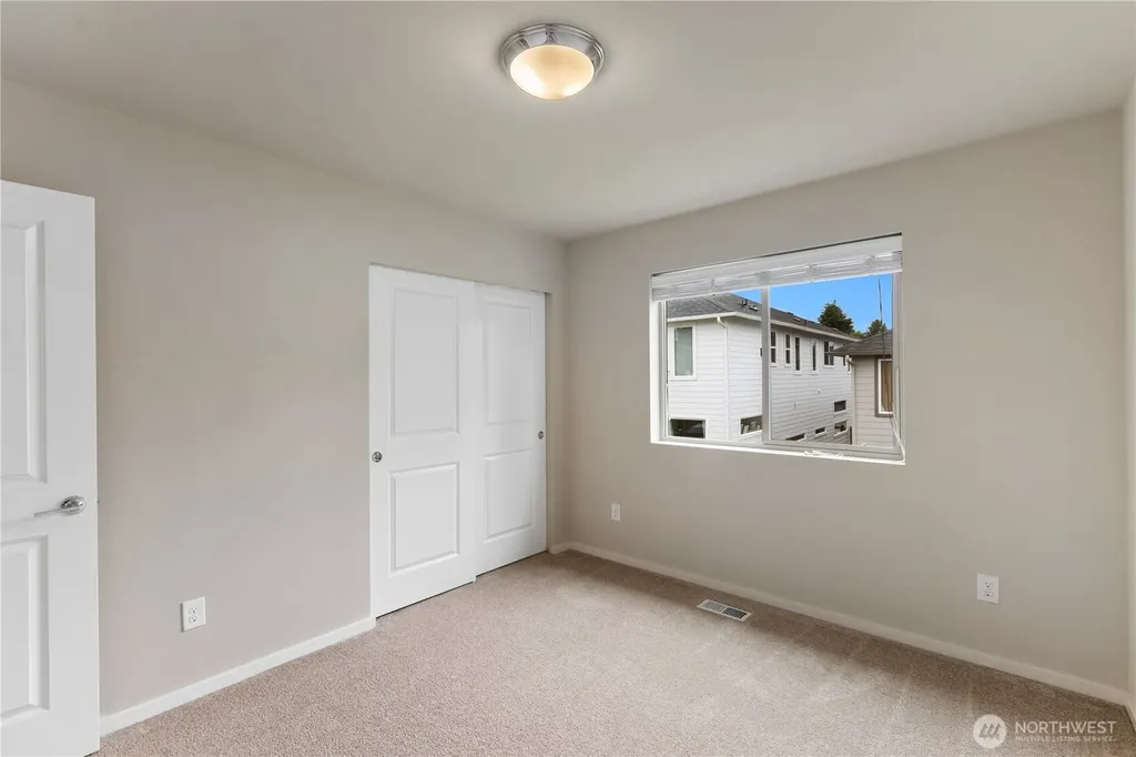 28226 226th Place SE Maple Valley WA 98038