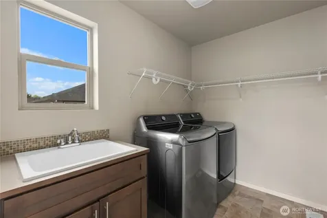 28226 226th Place SE Maple Valley WA 98038
