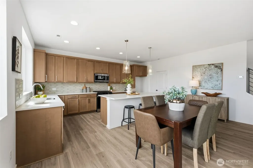 3209 219th Avenue E Lake Tapps WA 98391