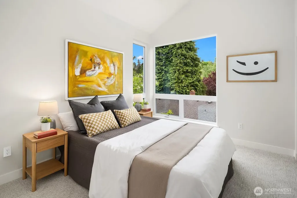 106 29th Avenue E Seattle WA 98112