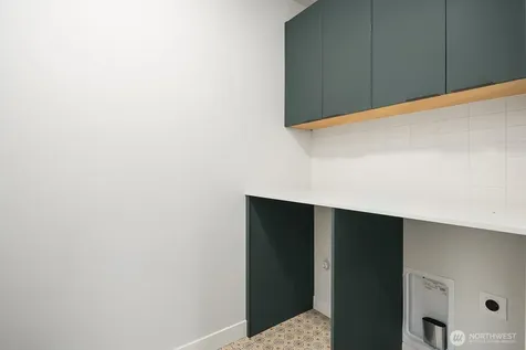 106 29th Avenue E Seattle WA 98112