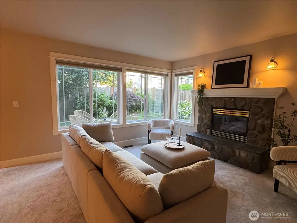 510 3rd Avenue N Edmonds WA 98020