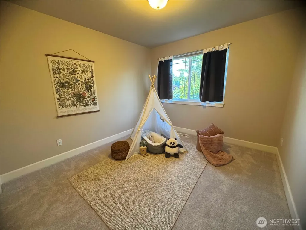 510 3rd Avenue N Edmonds WA 98020