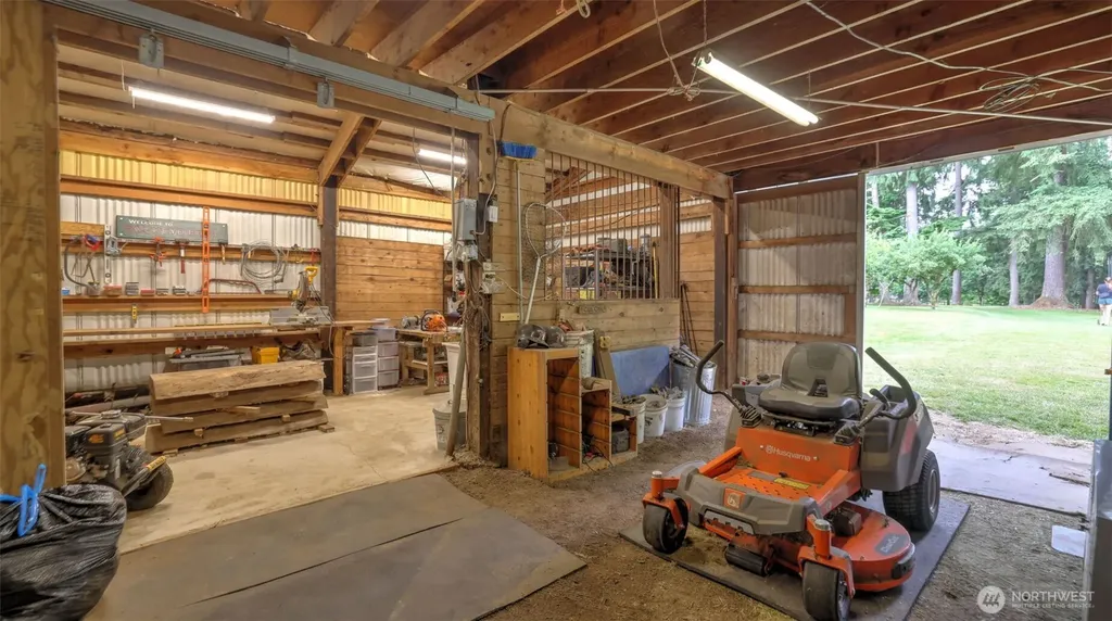 22517 183rd Avenue SE Kent WA 98042