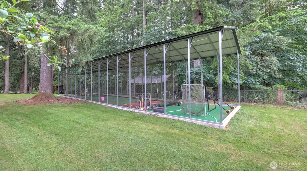 22517 183rd Avenue SE Kent WA 98042