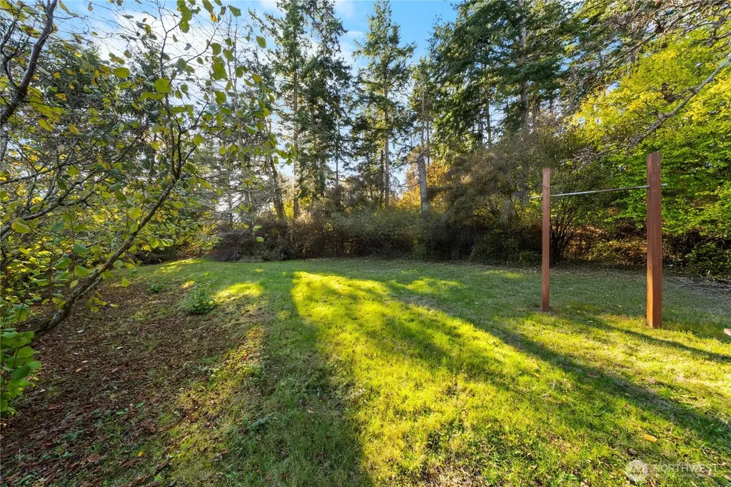 27193 State Route 20 Oak Harbor WA 98277
