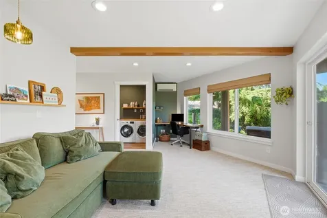 1305 SW Lake Roesiger Snohomish WA 98290