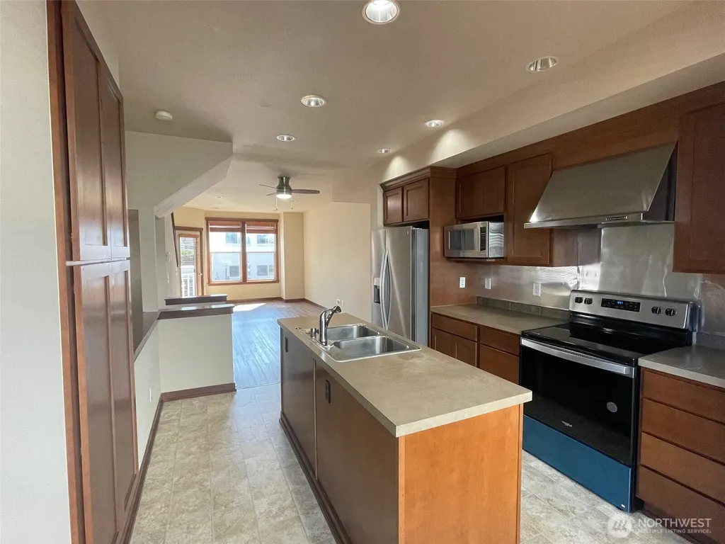 4436 44th Avenue SW Seattle WA 98116