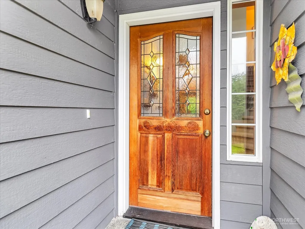 14523 42nd Avenue W Lynnwood WA 98087