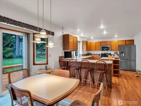 14523 42nd Avenue W Lynnwood WA 98087