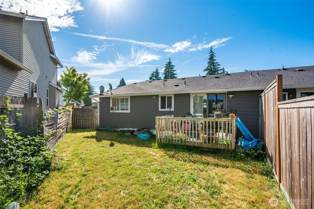 10010 15th Avenue Ct E Tacoma WA 98445