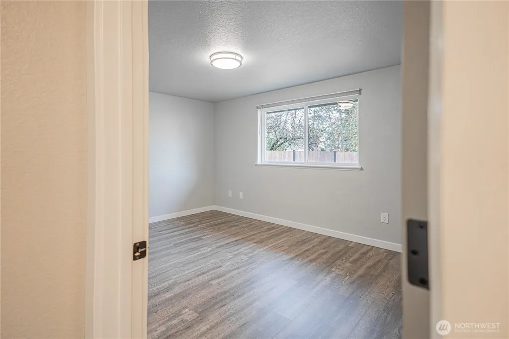 10010 15th Avenue Ct E Tacoma WA 98445