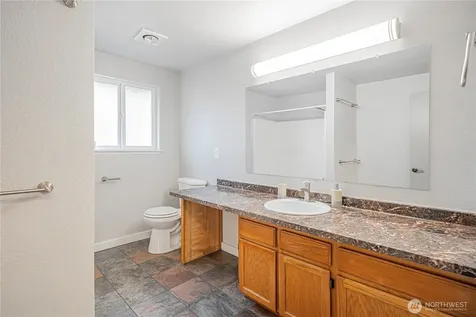 10010 15th Avenue Ct E Tacoma WA 98445