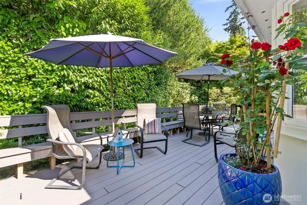 7201 Holly Hedge SW Lakewood WA 98499