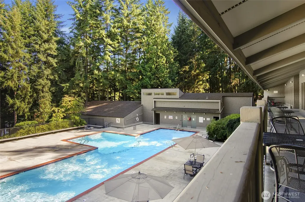 6858 139th Avenue NE Redmond WA 98052