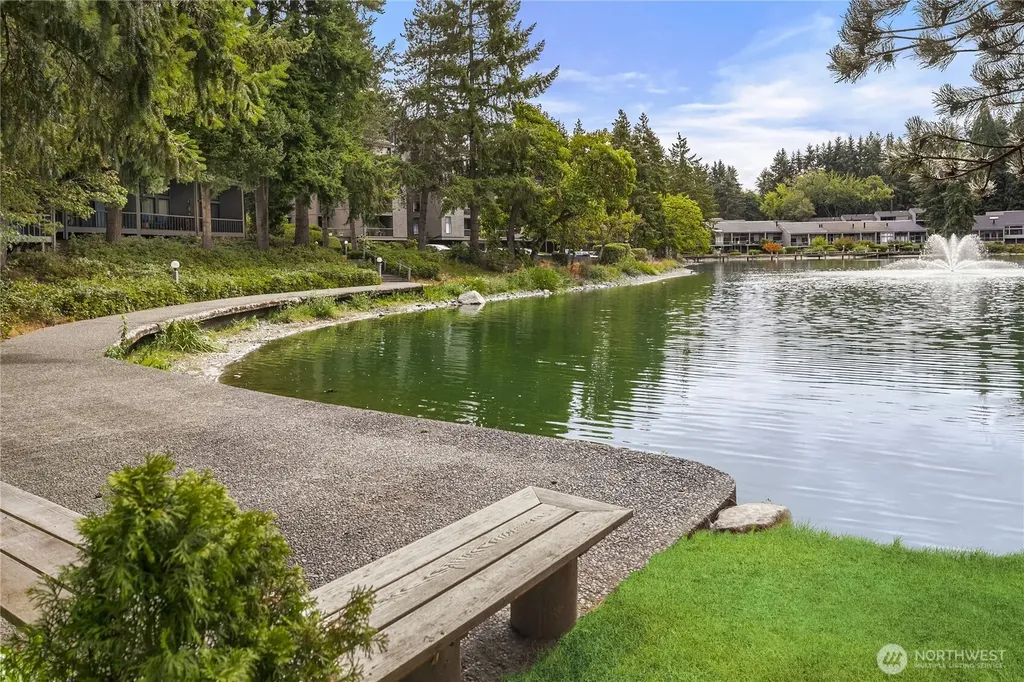 6858 139th Avenue NE Redmond WA 98052
