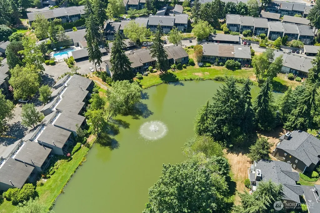 6858 139th Avenue NE Redmond WA 98052