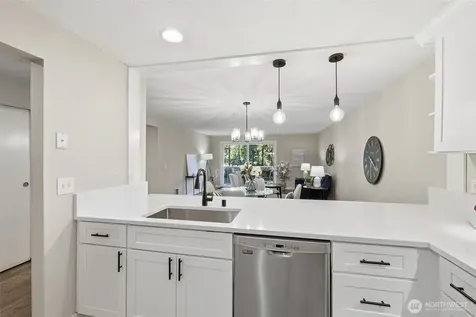 6858 139th Avenue NE Redmond WA 98052