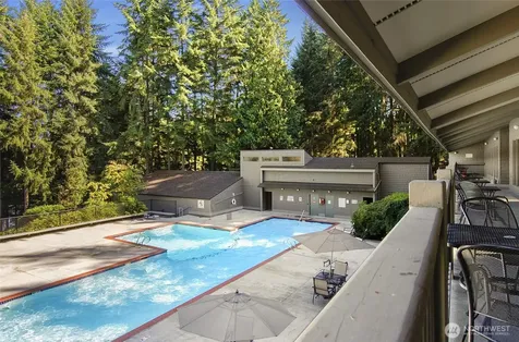 6858 139th Avenue NE Redmond WA 98052