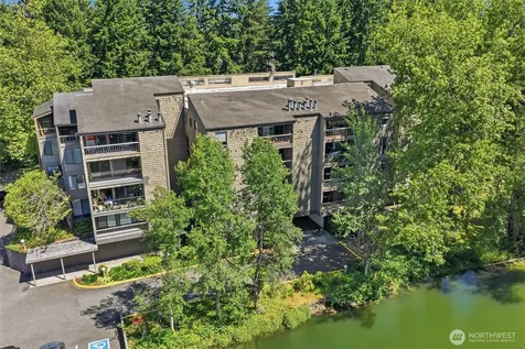 6858 139th Avenue NE Redmond WA 98052