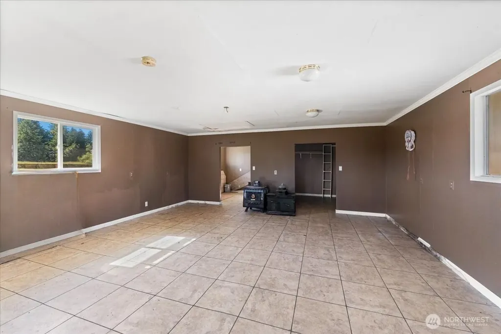 41227 228th Avenue SE Enumclaw WA 98022