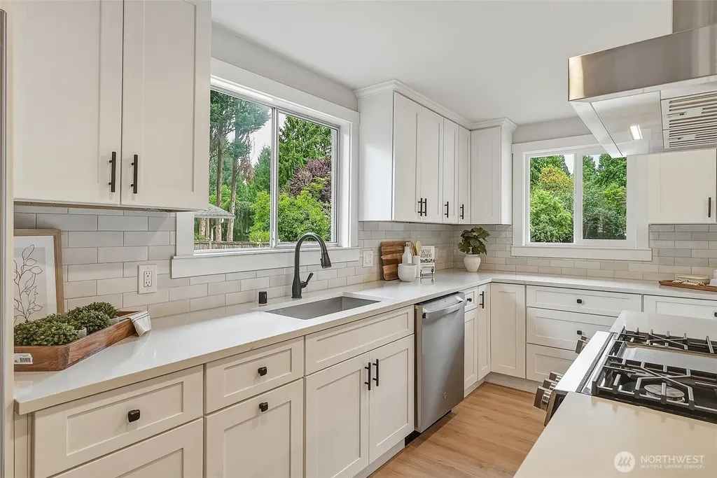 4720 224th Street SE Bothell WA 98021