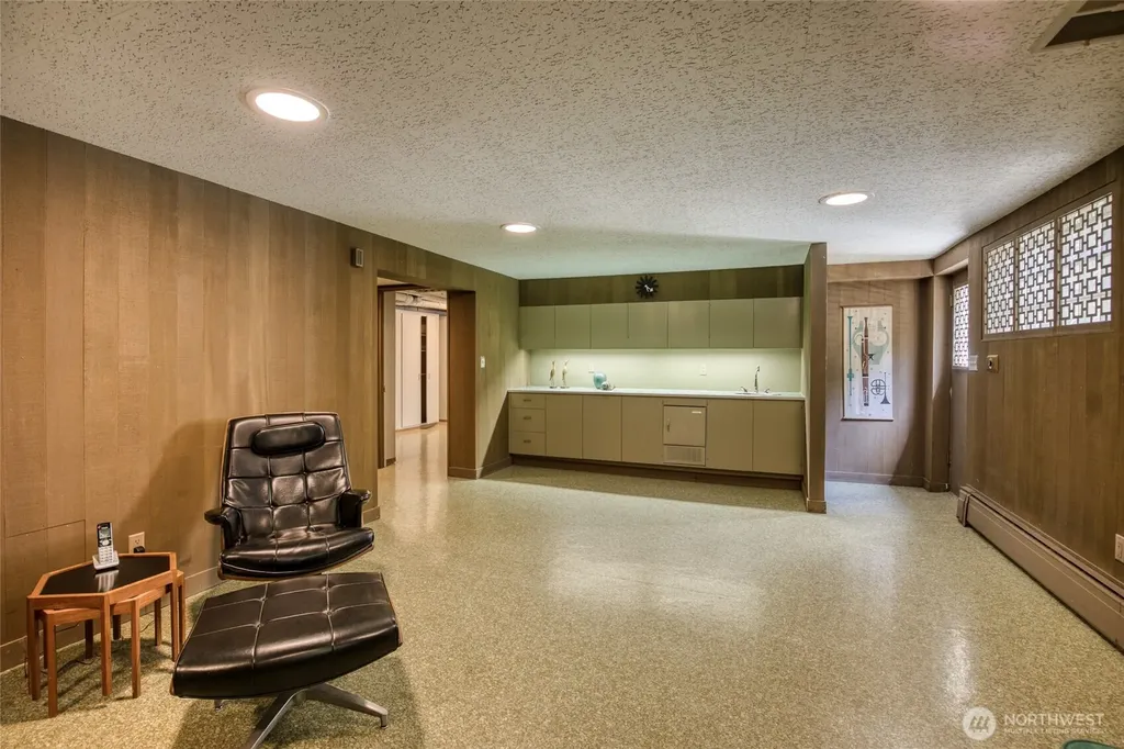 1300 Bel Aire Avenue Aberdeen WA 98520