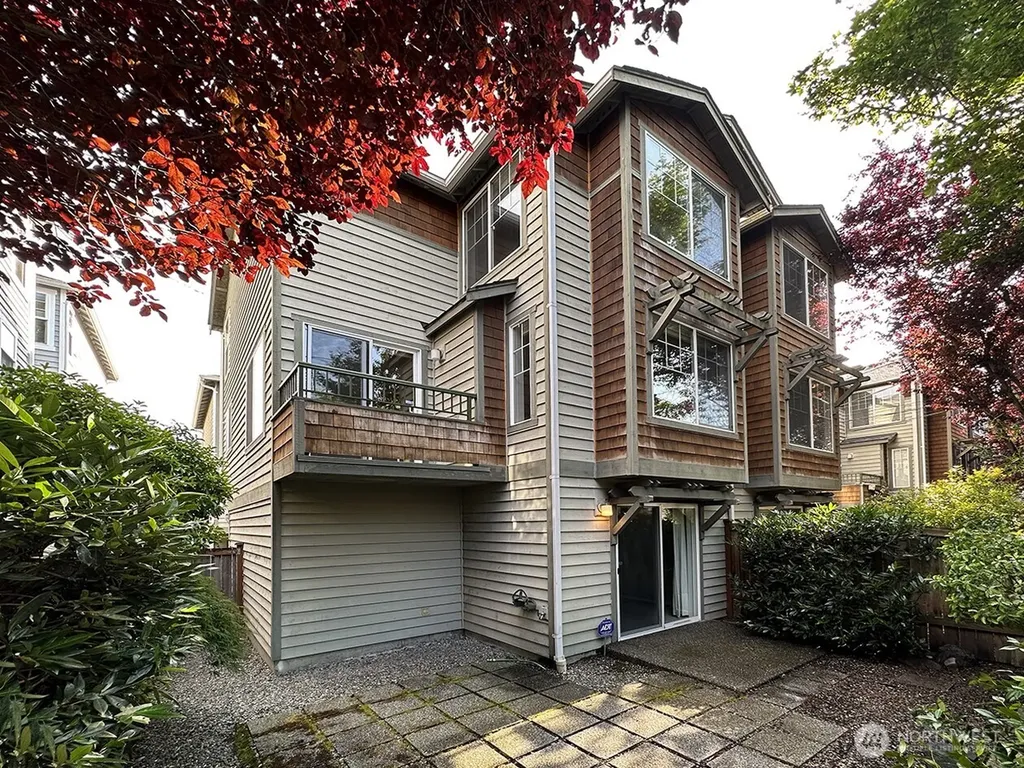 2645 NW 57th Street Seattle WA 98107