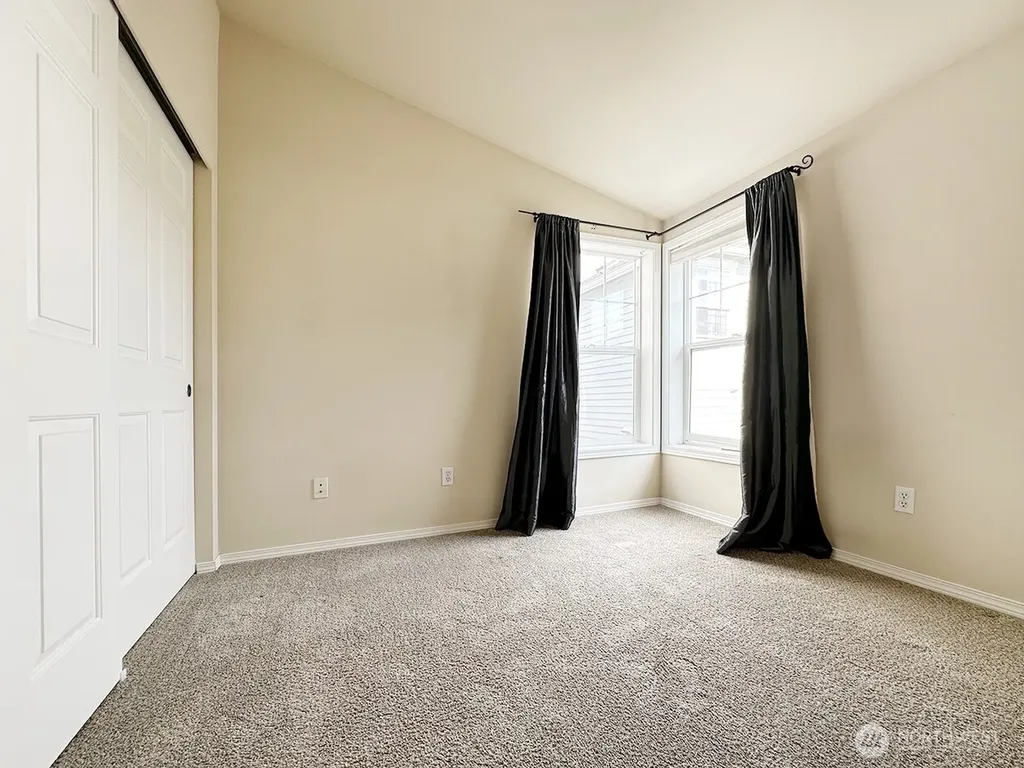 2645 NW 57th Street Seattle WA 98107