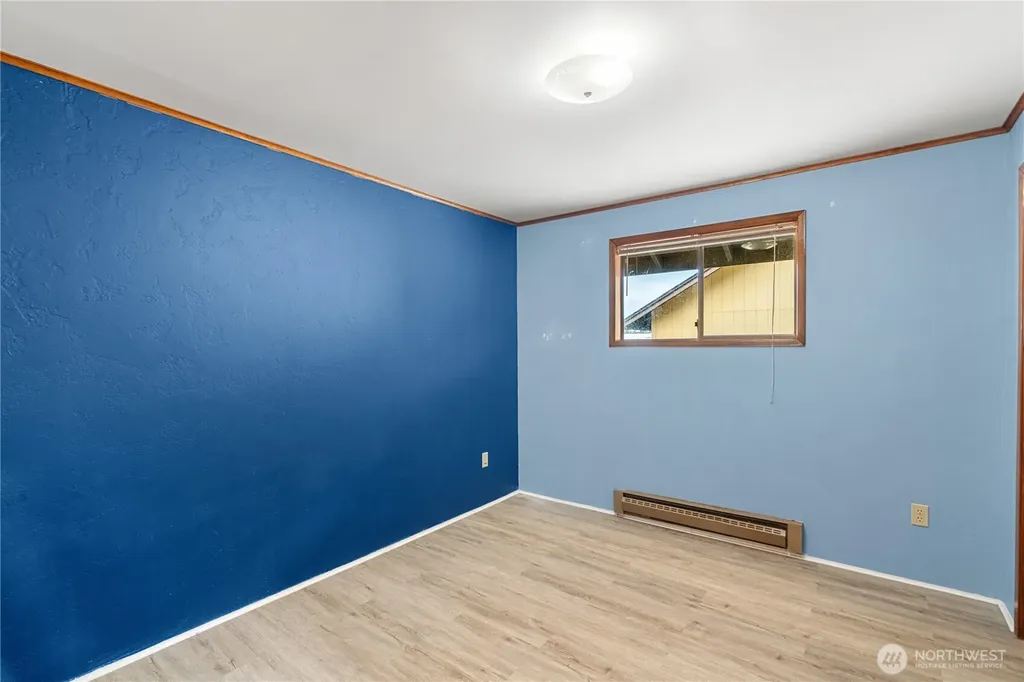 236 E Woodhill Avenue Westport WA 98595