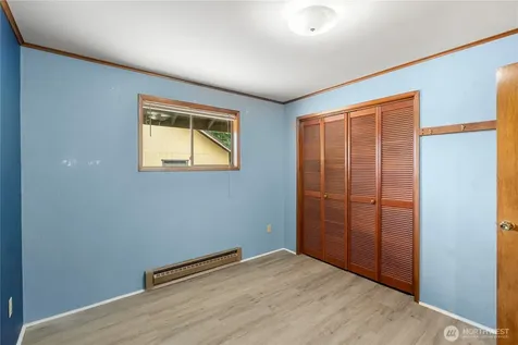 236 E Woodhill Avenue Westport WA 98595
