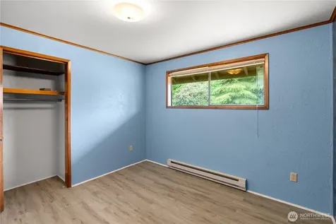 236 E Woodhill Avenue Westport WA 98595