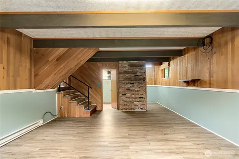 236 E Woodhill Avenue Westport WA 98595
