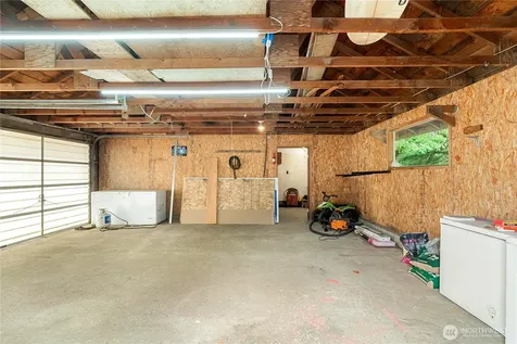 236 E Woodhill Avenue Westport WA 98595