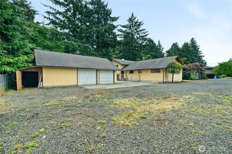 236 E Woodhill Avenue Westport WA 98595