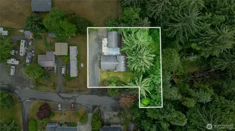 236 E Woodhill Avenue Westport WA 98595