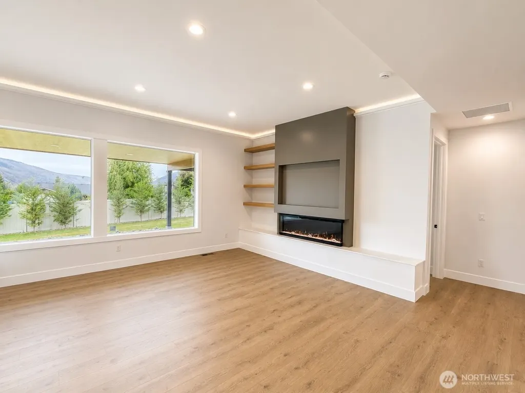 15005 Allison Place Entiat WA 98822