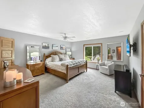 21829 210th Avenue SE Maple Valley WA 98038