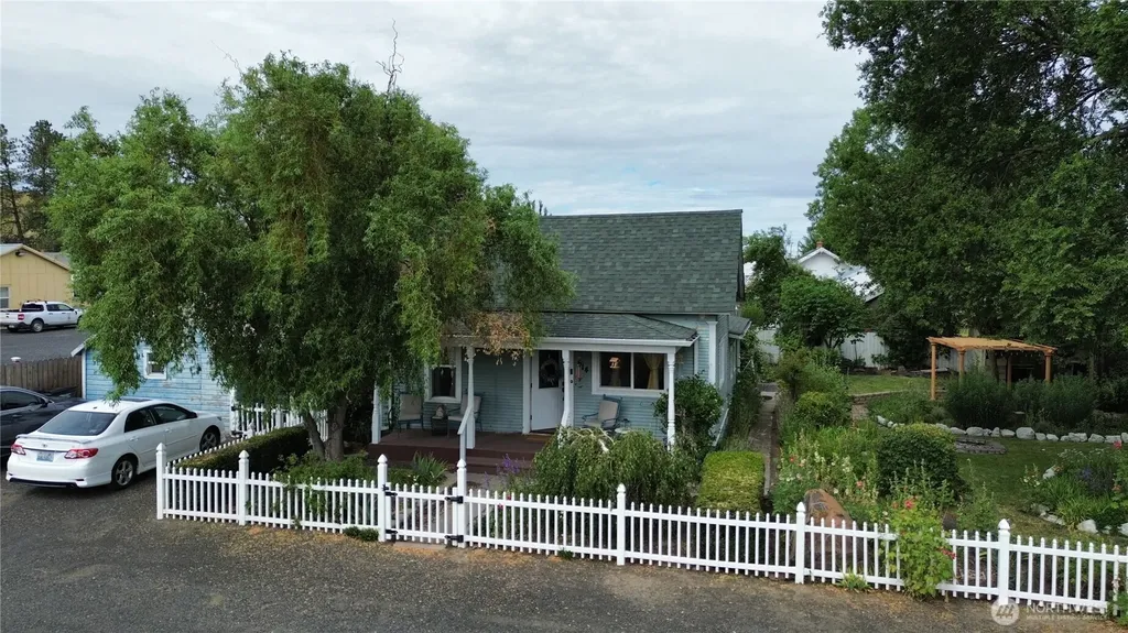 514 S Division Street Odessa WA 99159