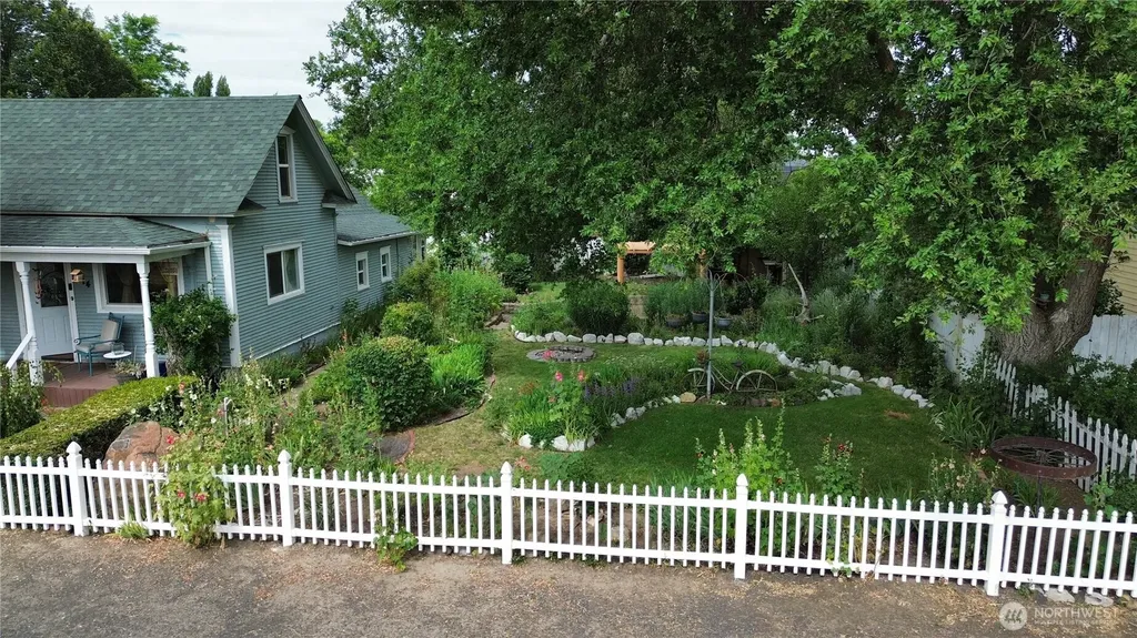 514 S Division Street Odessa WA 99159