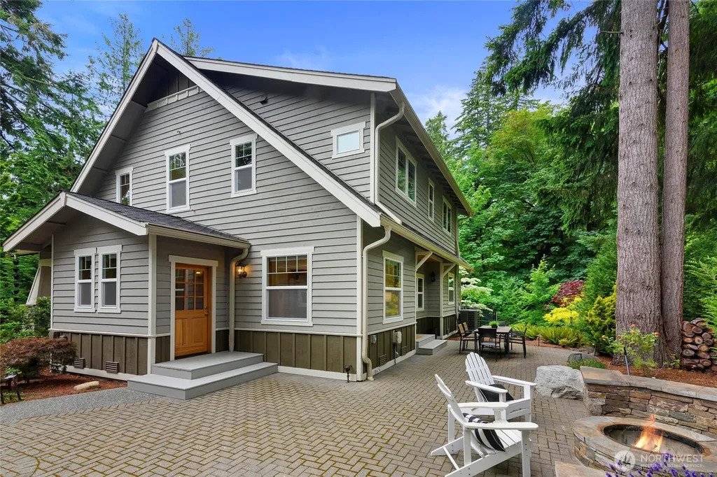 10440 NE Quiet Valley Lane Bainbridge Island WA 98110