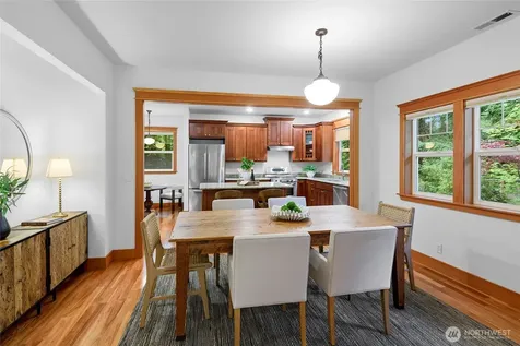 10440 NE Quiet Valley Lane Bainbridge Island WA 98110