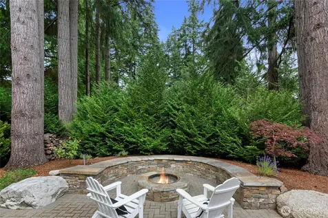 10440 NE Quiet Valley Lane Bainbridge Island WA 98110