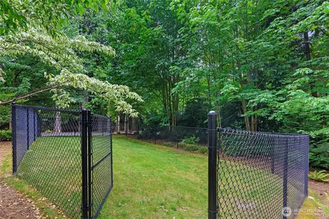 10440 NE Quiet Valley Lane Bainbridge Island WA 98110
