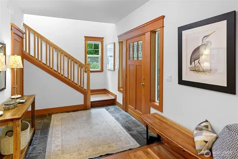 10440 NE Quiet Valley Lane Bainbridge Island WA 98110
