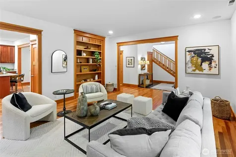 10440 NE Quiet Valley Lane Bainbridge Island WA 98110