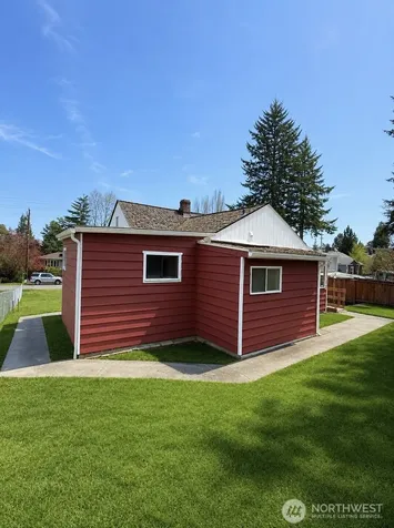 11545 N Park Avenue N Seattle WA 98133