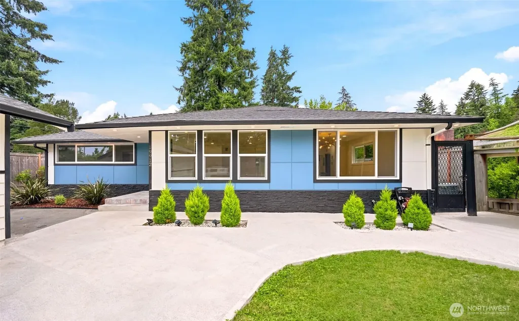 19912 Dayton Avenue N Shoreline WA 98133