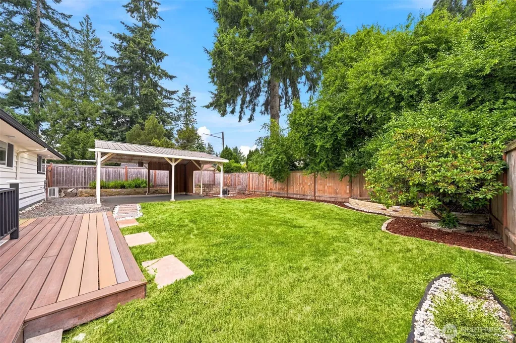 19912 Dayton Avenue N Shoreline WA 98133