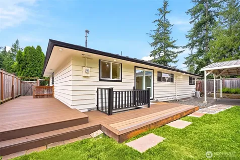 19912 Dayton Avenue N Shoreline WA 98133
